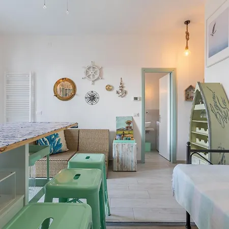 Guesthost - Parco Del Sole Flat With Terrace * Lido degli Scacchi