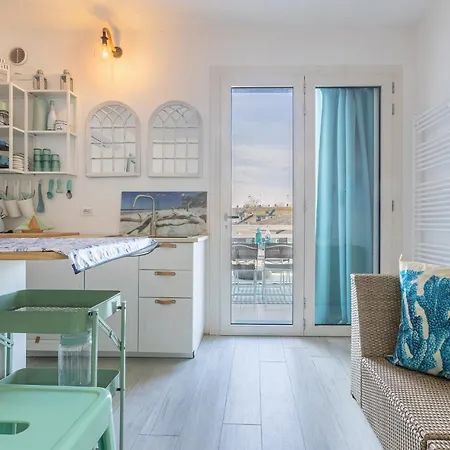 Guesthost - Parco Del Sole Flat With Terrace Apartment Lido degli Scacchi