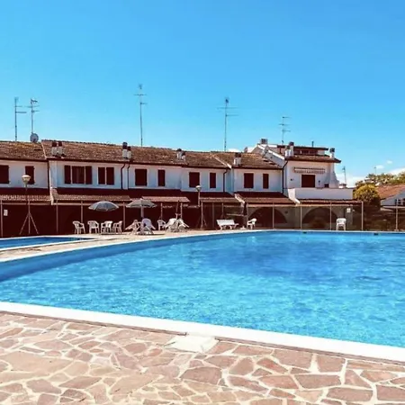 Guesthost - Parco Del Sole Flat With Terrace Апартаменты *